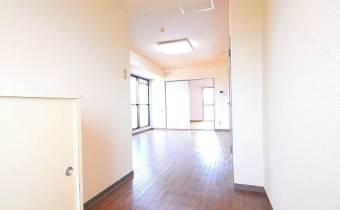 玄関・別アングル