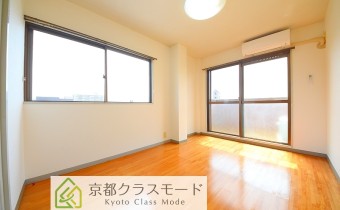 Room6