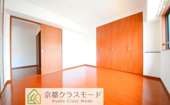 洋室7.8帖・別アングル