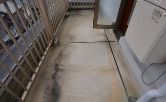 ルーフバルコニー