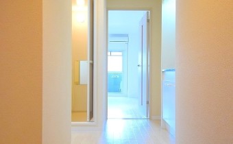 ※室内写真は同マンション内・別タイプの参考画像となります。