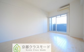 ※室内写真は同マンション内・別タイプの参考画像となります。