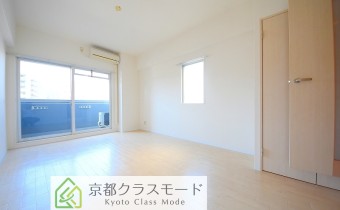 ※室内写真は同マンション内・別タイプの参考画像となります。