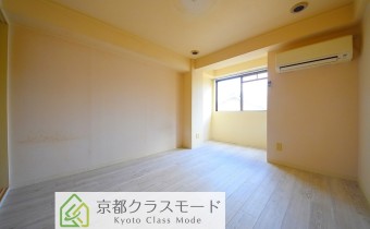 洋室7.2帖