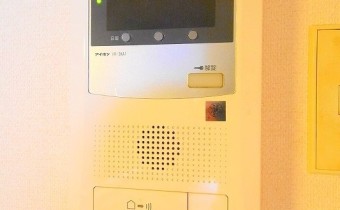 インターホン