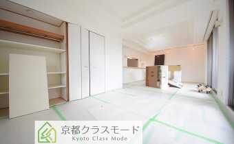 「白」ベースの明るいリビングダイニング♪　※リフォーム時の写真です。