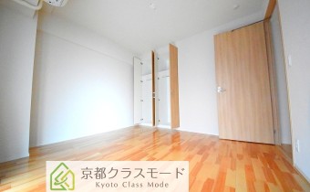 Room 7　※室内写真は716号室のものです。