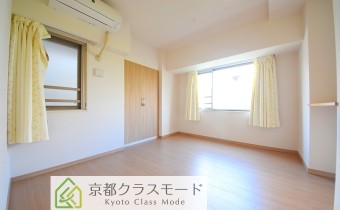 Room6