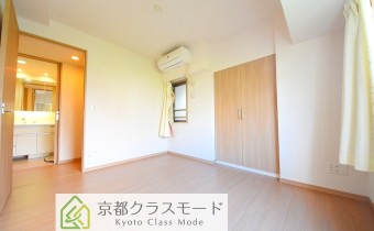 Room6