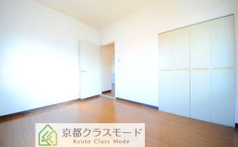 Room6