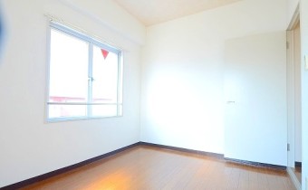 Room6