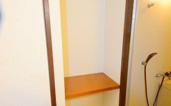 収納棚