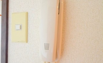 インターホン