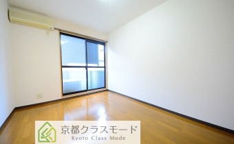 Room6