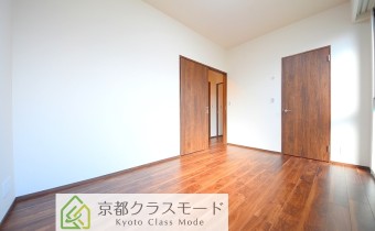 洋室7帖・別アングル