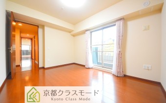 洋室7.5帖・別アングル