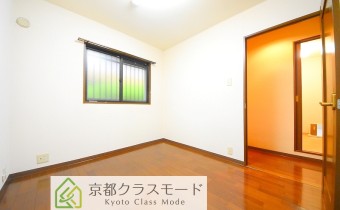※室内写真は同マンション内・別タイプの参考画像となります。