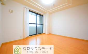 Room7.6