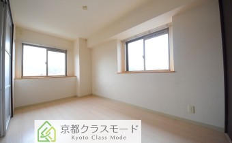 Room5.8　角部屋なので、窓が2ヶ所♪
