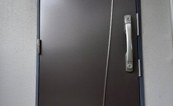 玄関ドア