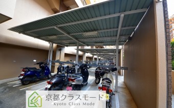 バイク置場