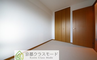 ※室内写真は同マンション内の別タイプのものです。