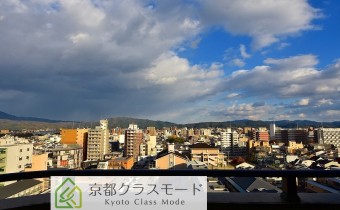眺望　※室内写真は同マンション内の別タイプのものです。