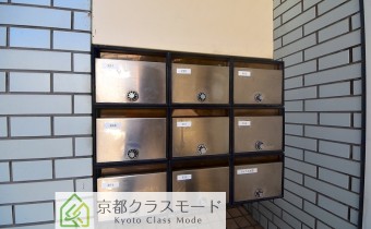ポスト
