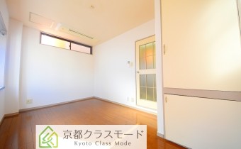 Room 7.5