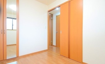 洋室4帖・別アングル