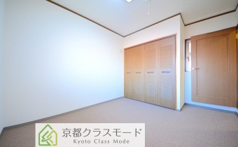 洋室5帖・別アングル