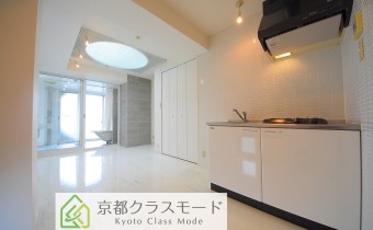 個性的な室内空間♪バスルームで読書でも如何ですか！