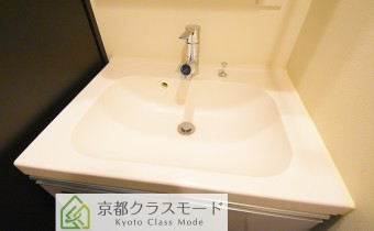 独立洗面台