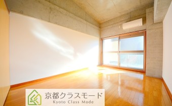 洋室8帖