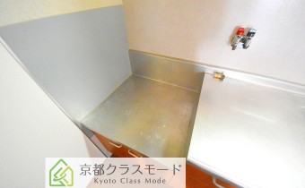 ※室内写真は同建物内・別タイプの参考画像となります。