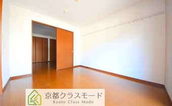 ※室内写真は同建物内・別タイプの参考画像となります。