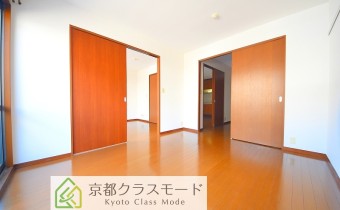※室内写真は同建物内・別タイプの参考画像となります。