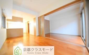 「床暖房付き」♪温かみのある室内空間が魅力です。