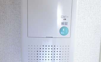 インターホン
