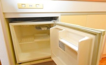 ミニ冷蔵庫付き