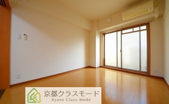 Room 7