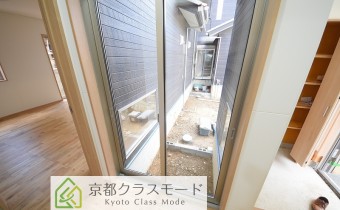 中庭　※工事中