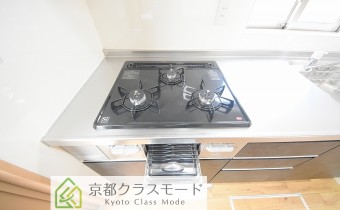 3口ガスコンロ（グリル付き）
