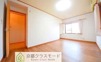 洋室7.5帖・別アングル