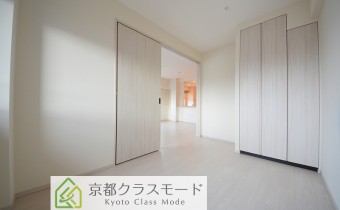 ※室内写真は同マンション内・別タイプの参考画像となります。