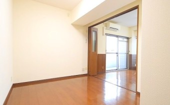 ※室内写真は同マンション内・同タイプの参考画像となります。