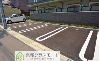 敷地内ガレージ