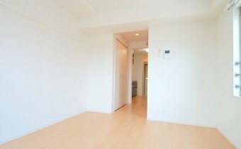 Room7.9