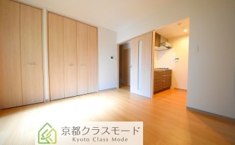 ※室内写真は同マンション内・別タイプのお部屋の参考画像となります。