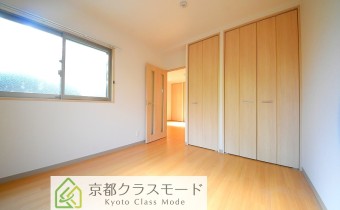 ※室内写真は同マンション内・別タイプのお部屋の参考画像となります。